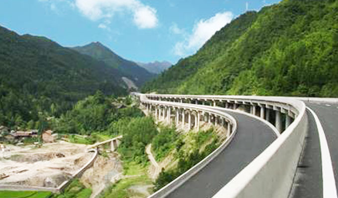 重慶石忠高速公路路面工程